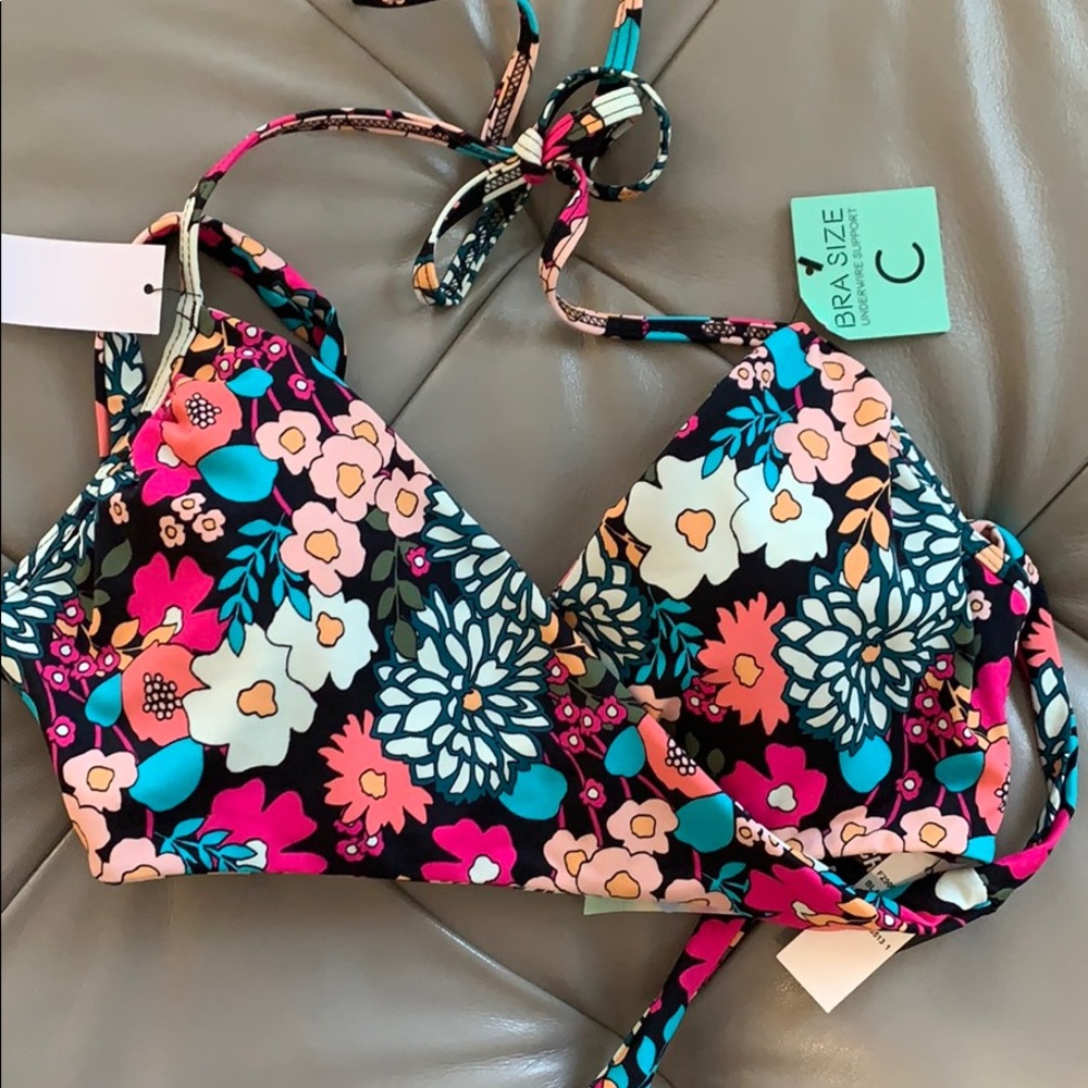 Sundazed women’s bikini swim top